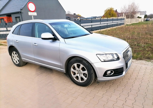 Audi Q5 cena 71900 przebieg: 174650, rok produkcji 2015 z Śrem małe 154